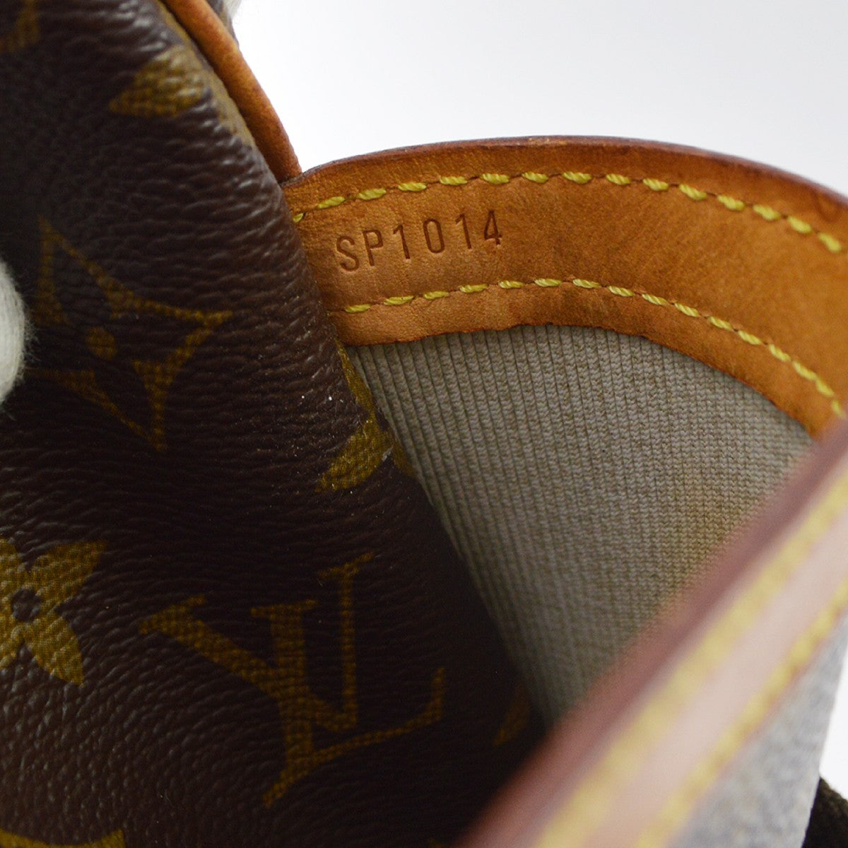 Louis Vuitton Reporter PM Shoulder Bag Monogram Vintage · Rif. VI168