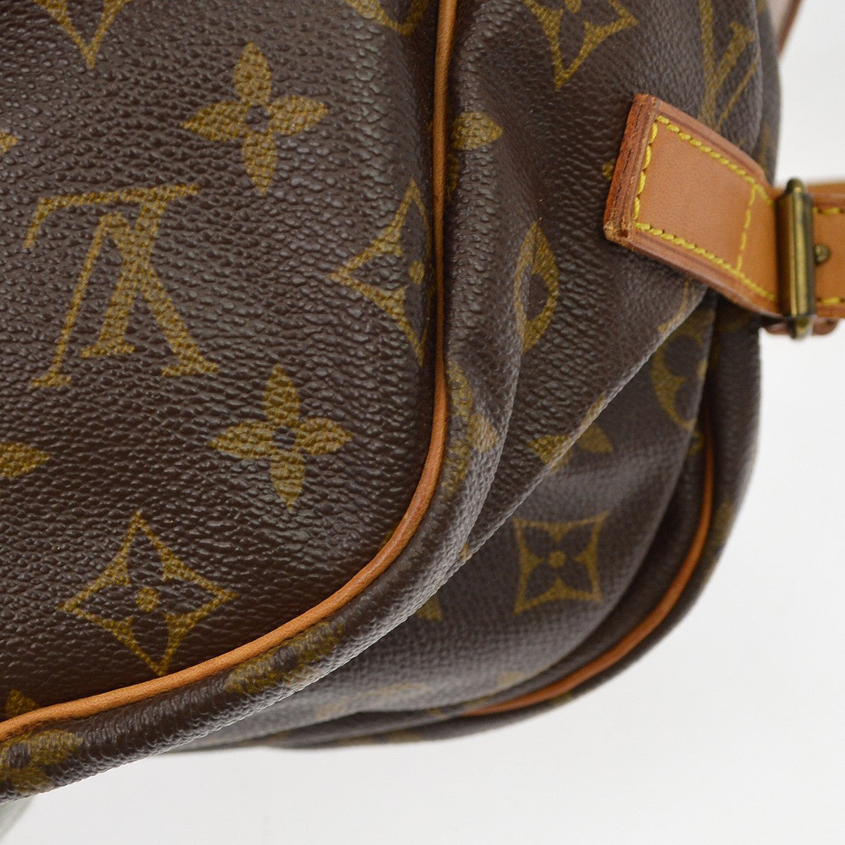 Louis Vuitton Saumur 35 Shoulder Bag Monogram