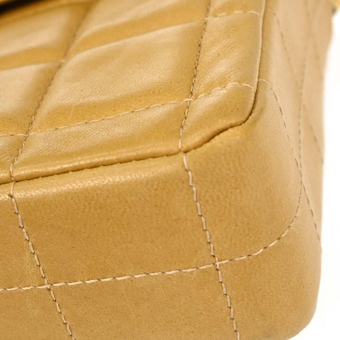 Borsa Chanel East West Vintage in Pelle di Agnello Beige