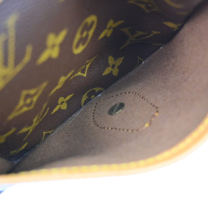 Louis Vuitton Monogram Gibeciere MM Shoulder Bag