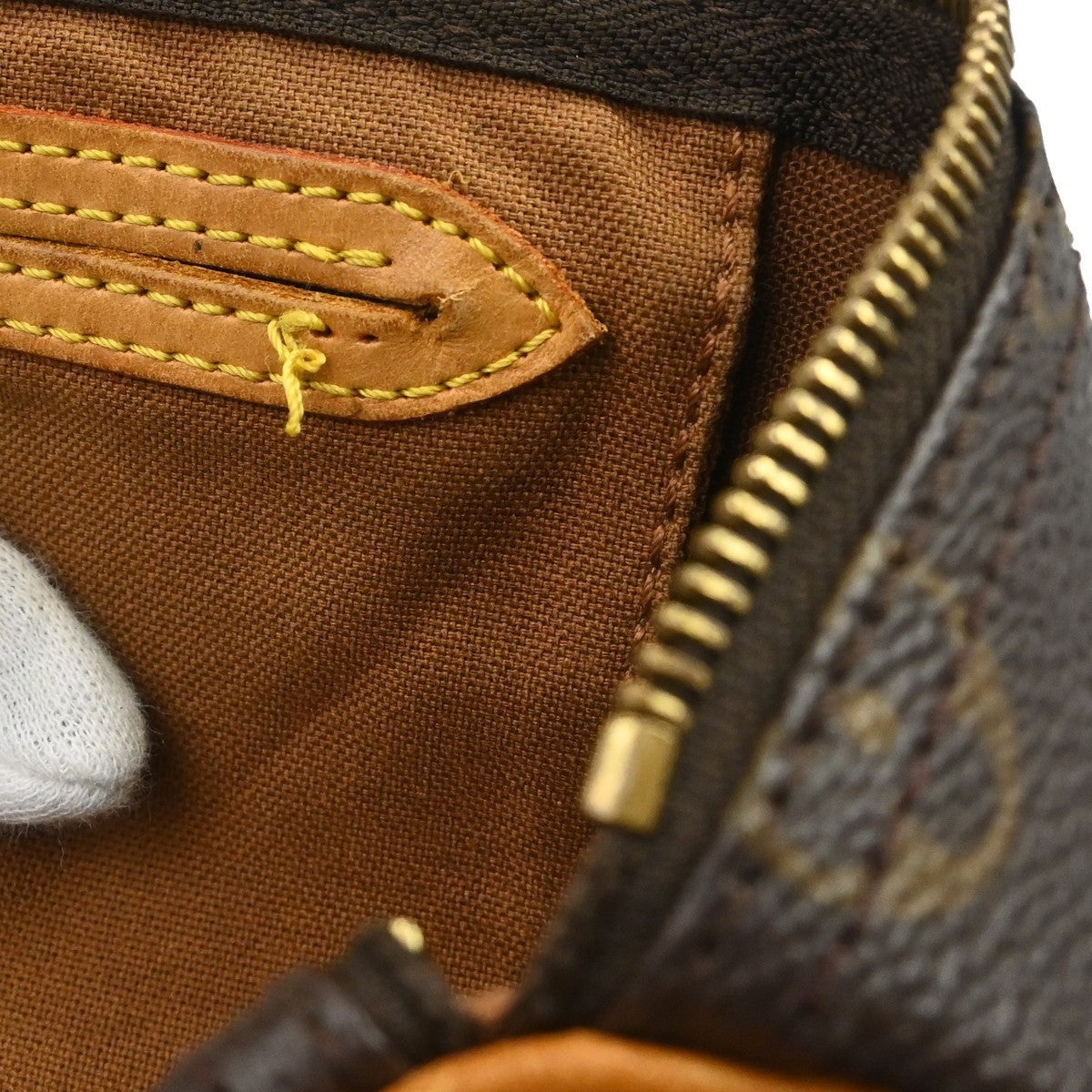 Louis Vuitton Speedy 35 Handbag Purse Monogram Canvas