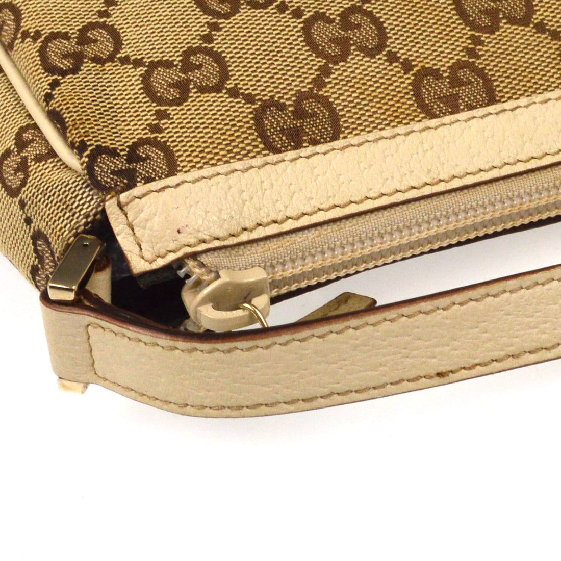Gucci Canvas GG Abbey D Ring Handbag Vintage