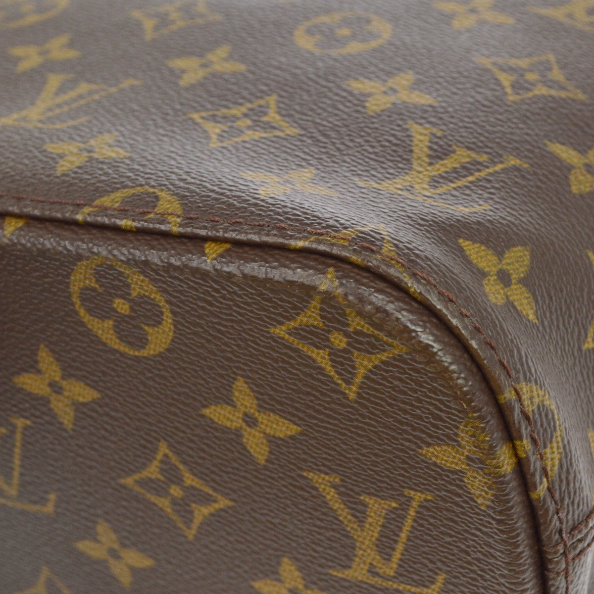 Louis Vuitton Monogram Vavin GM Tote Handbag