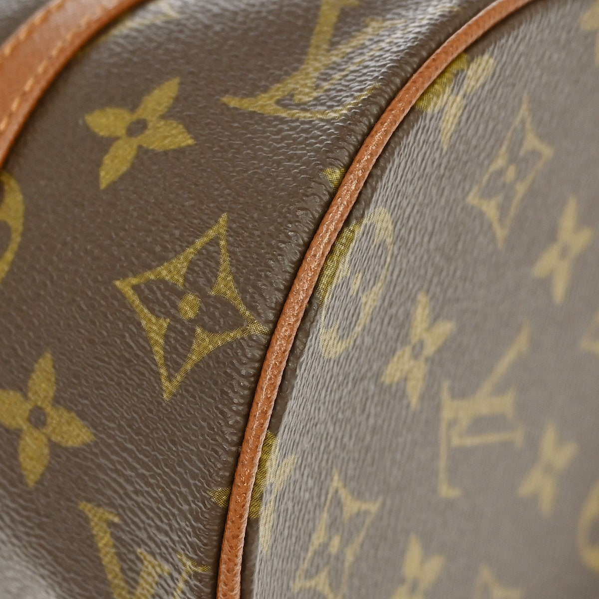 Louis Vuitton Papillon 26 Handbag Monogram