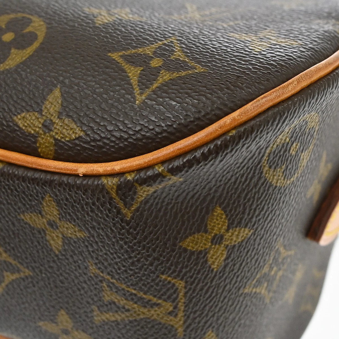 Borsa Louis Vuitton Monogram Blois Crossbody Bag Vintage in Monogram Canvas, Leather Marrone