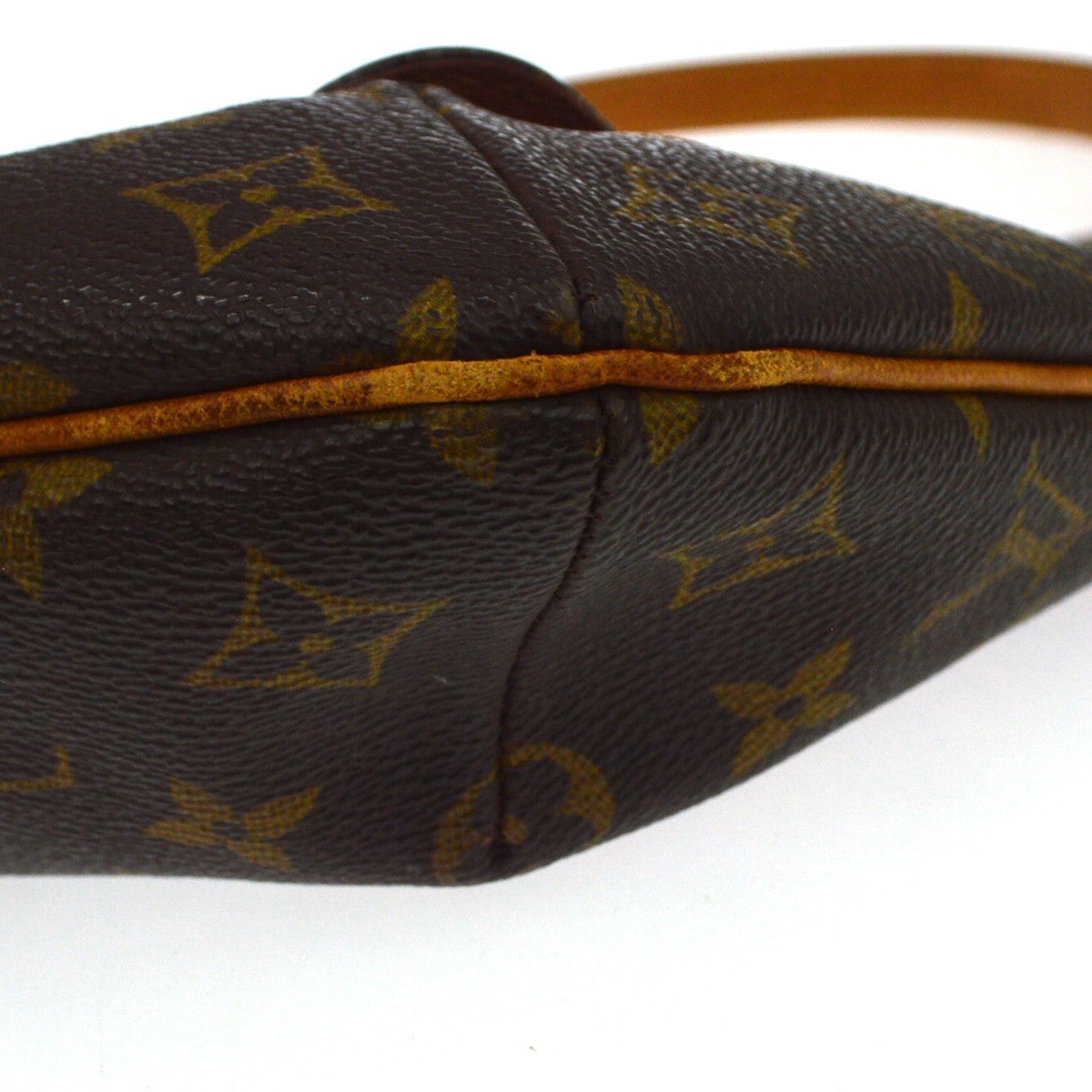 Louis Vuitton Musette Shoulder Bag Monogram