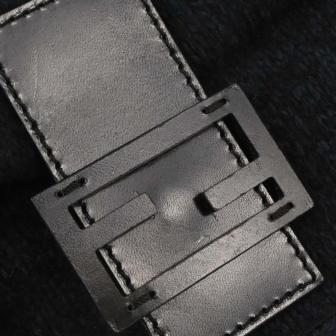 Borsa Fendi Mamma Baguette Vintage in Lana Nera