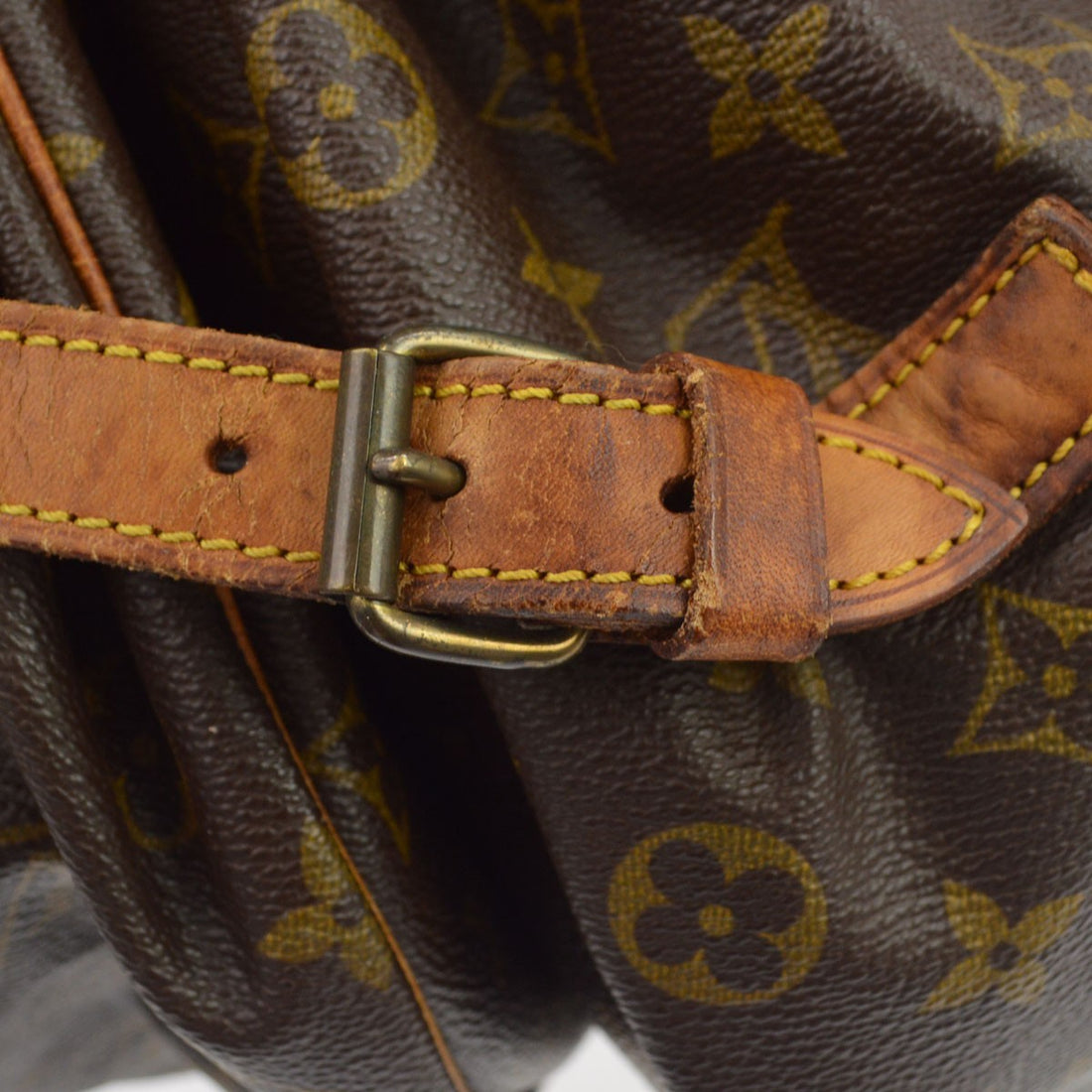 Borsa Louis Vuitton Saumur 35 Vintage in Tela Monogram e Pelle Marrone