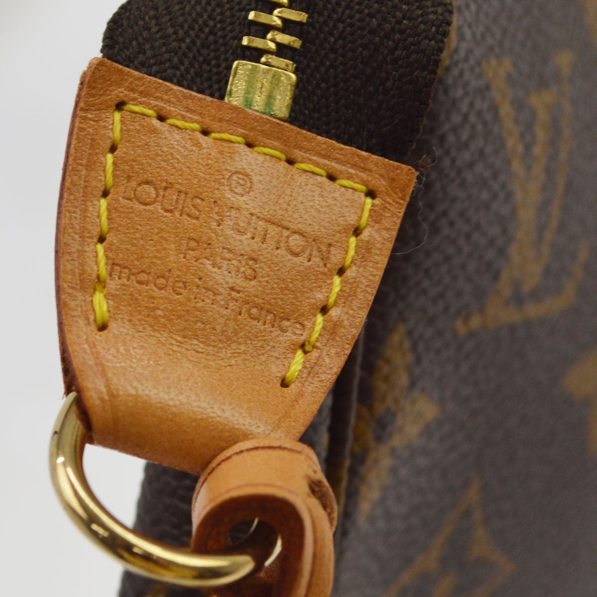 Louis Vuitton Monogram Pochette Accessoires Handbag