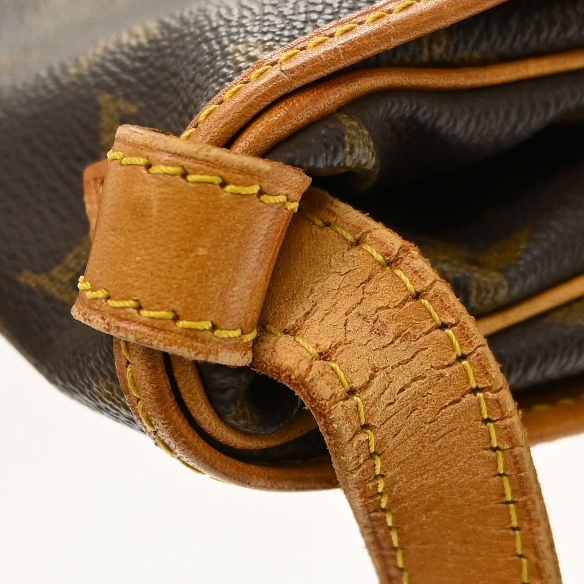 Louis Vuitton Monogram Saumur 30 Messenger Bag