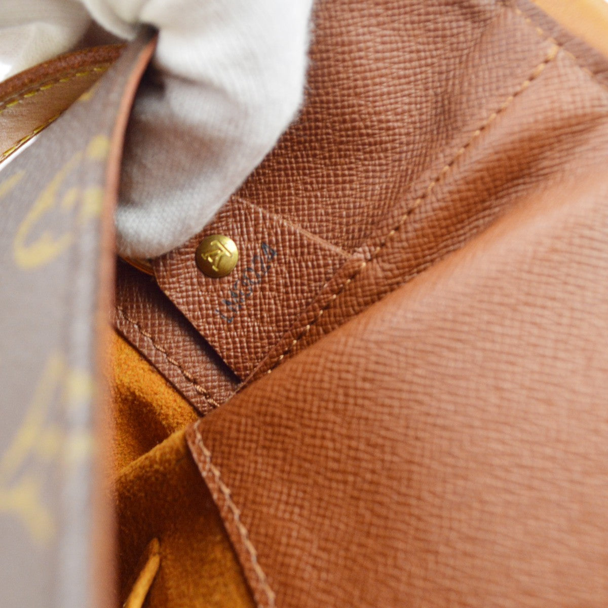 Louis Vuitton Musette Shoulder Bag Monogram