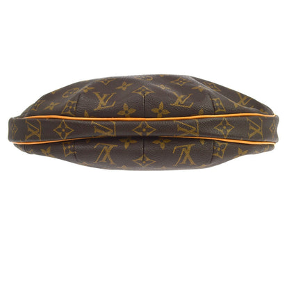 Louis Vuitton Monogram Croissant MM Handbag