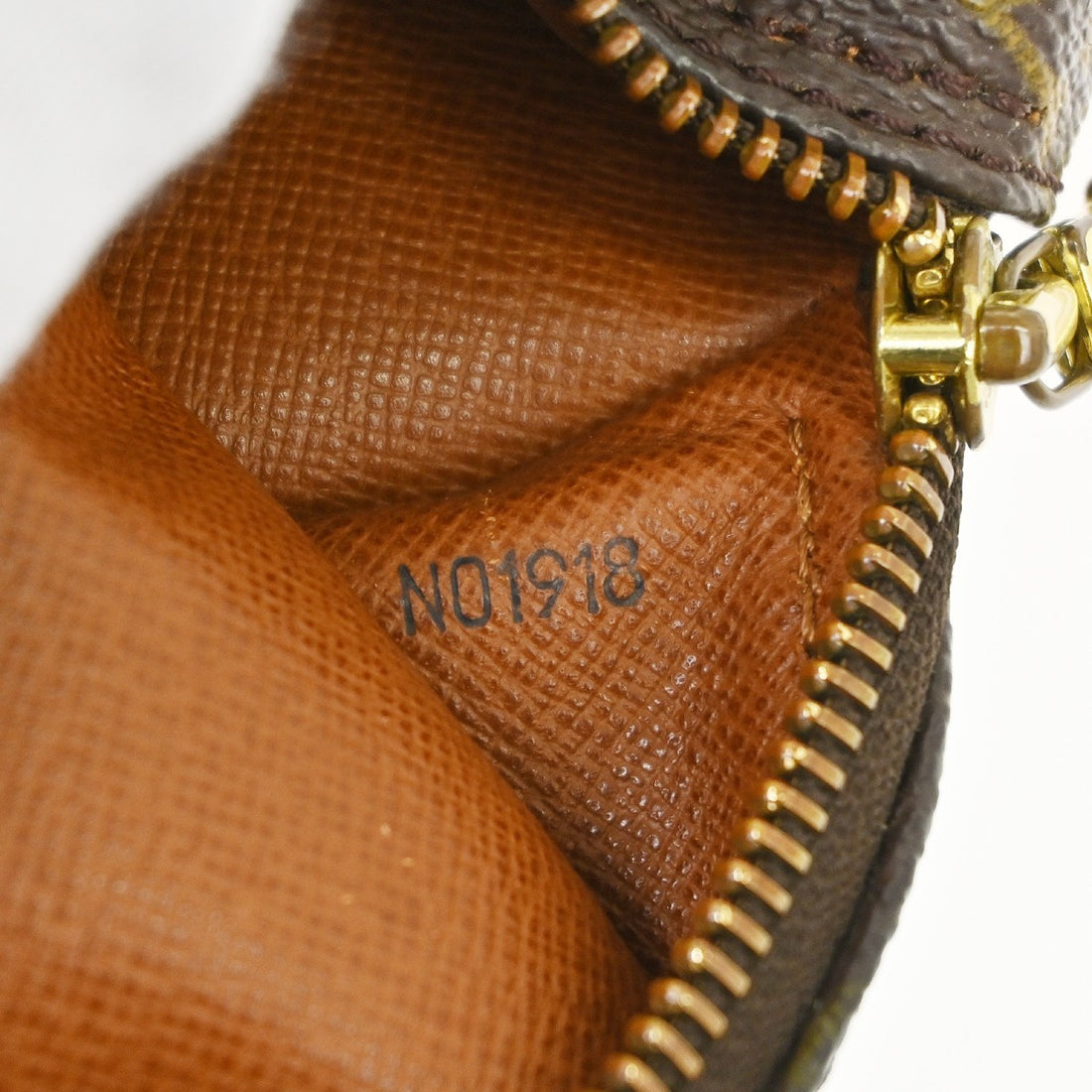 Borsa Louis Vuitton Papillon 26 Handbag Monogram Vintage in Monogram Canvas Marrone