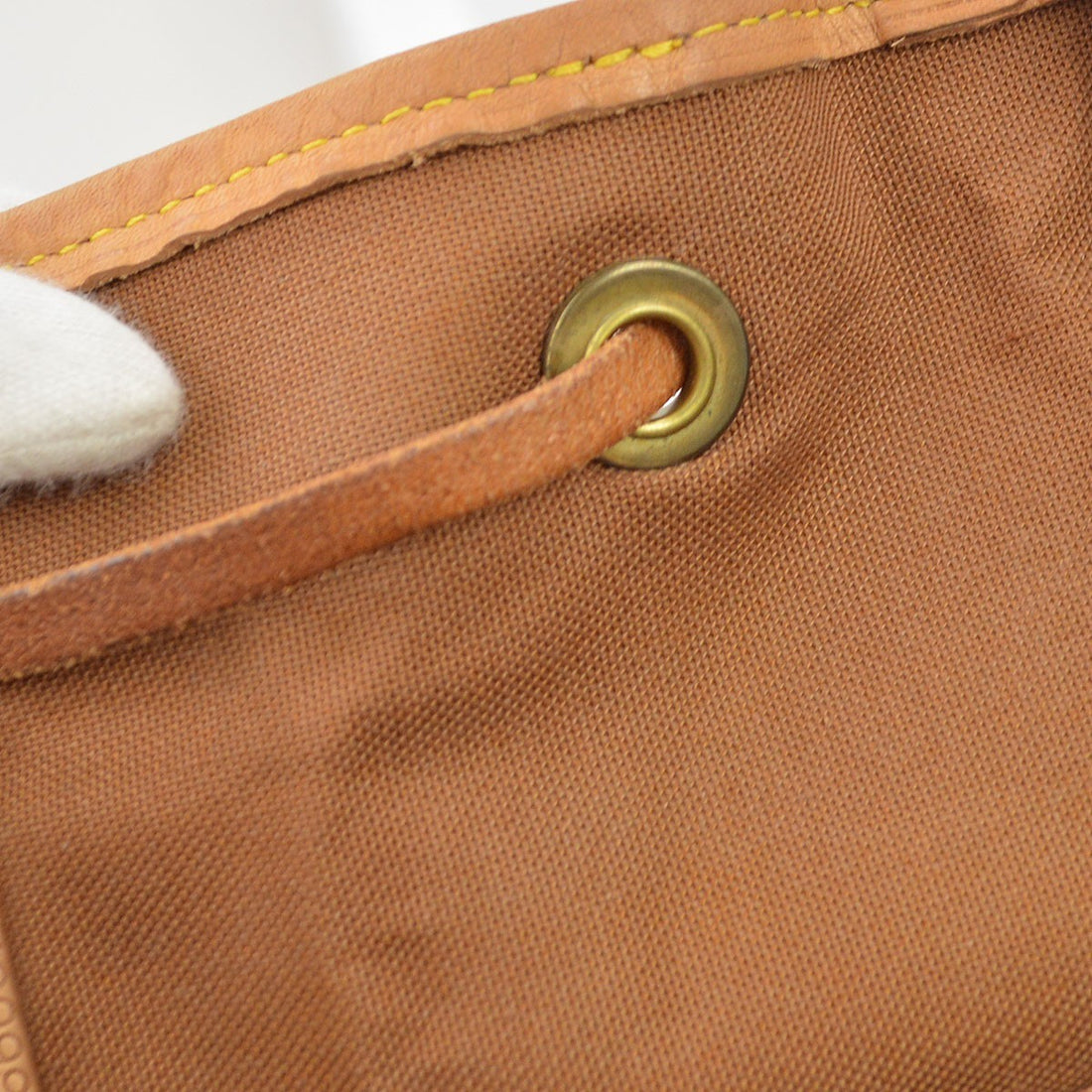 Borsa Louis Vuitton Montsouris GM Vintage in Tela Monogram e Pelle Marrone