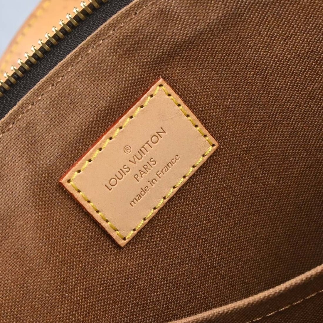 Borsa Louis Vuitton Popincourt Haut Vintage in Tela Monogram