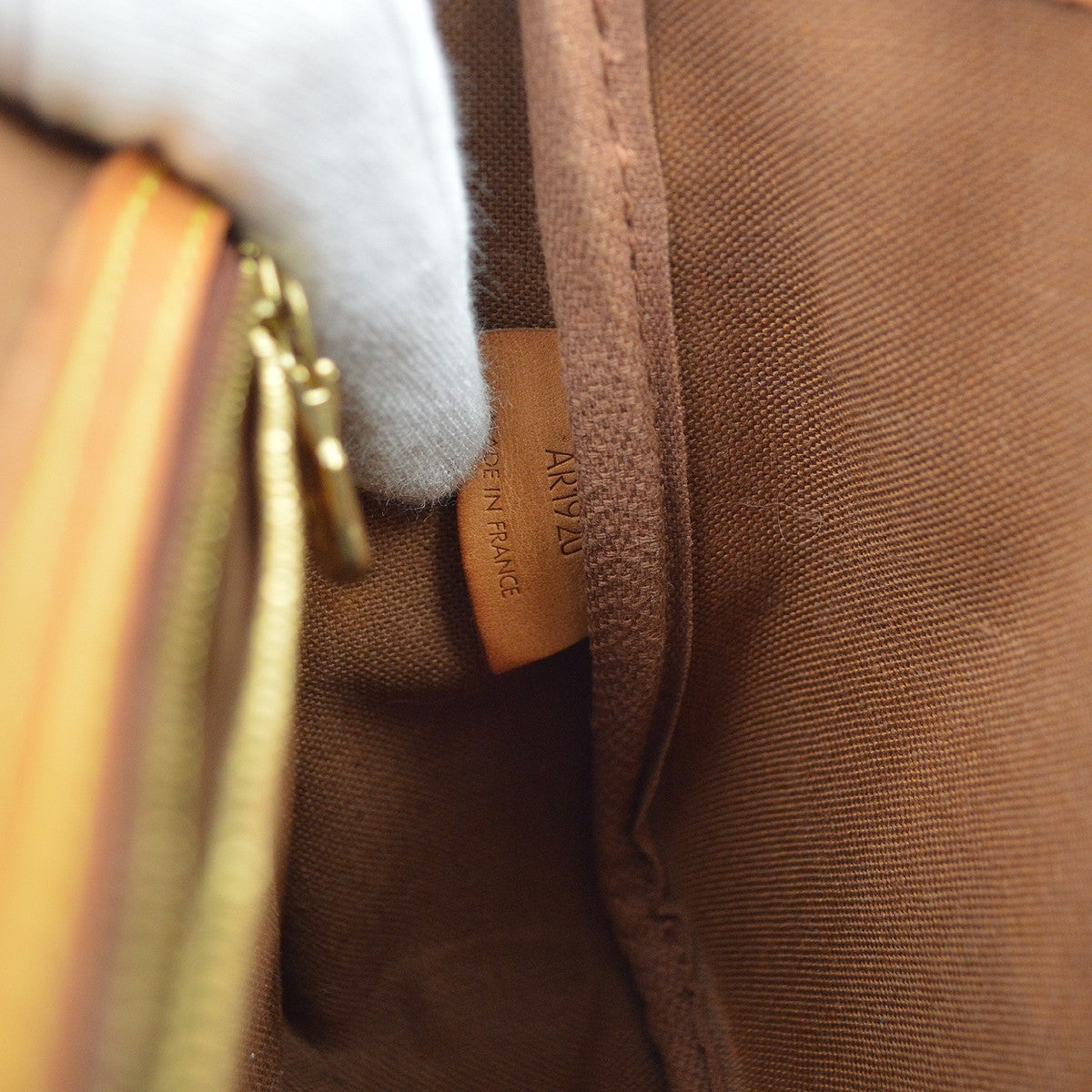 Louis Vuitton Monogram Gibeciere PM Shoulder Bag