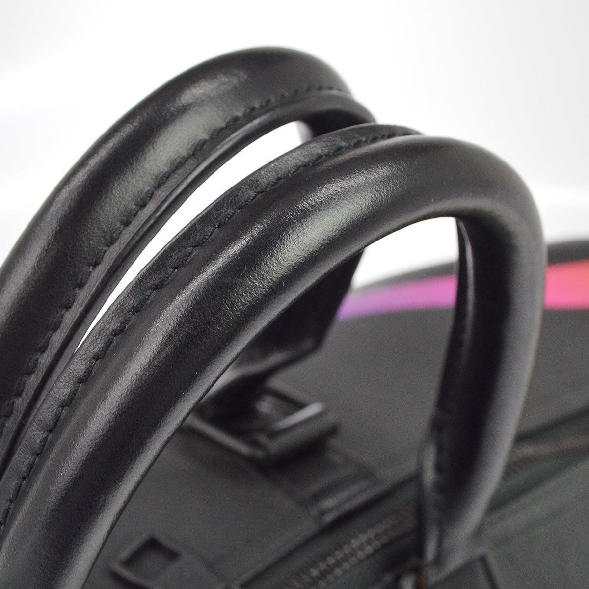 Louis Vuitton Taiga Rainbow X Keepall 50 Bandouliere