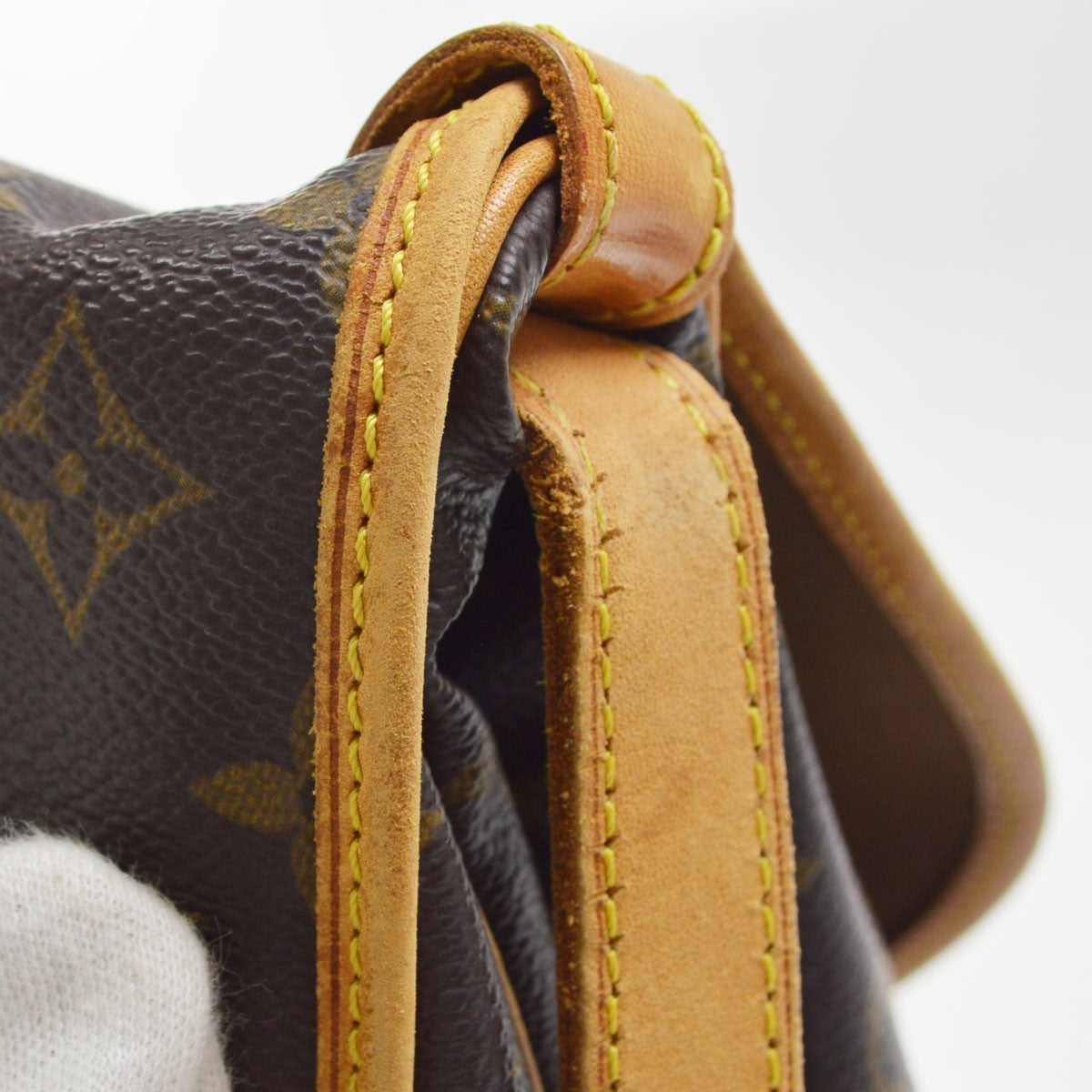 Louis Vuitton Saumur 30 Vintage Messenger in Tela Monogram