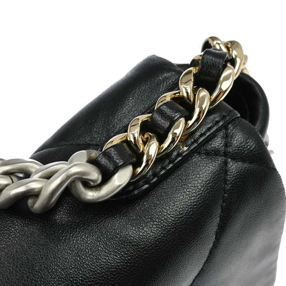Borsa Chanel Dix-neuf 19 2Way Flap Vintage in Pelle di Agnello Nera