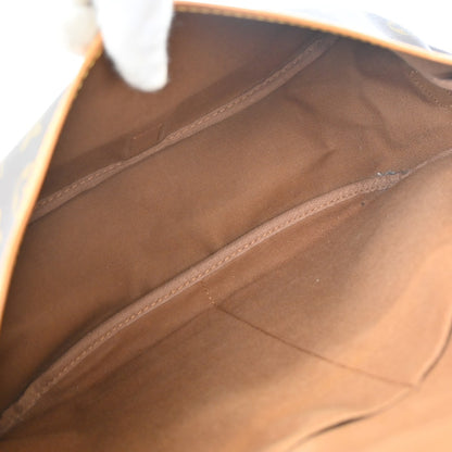 Louis Vuitton Saumur 35 Messenger Shoulder Bag