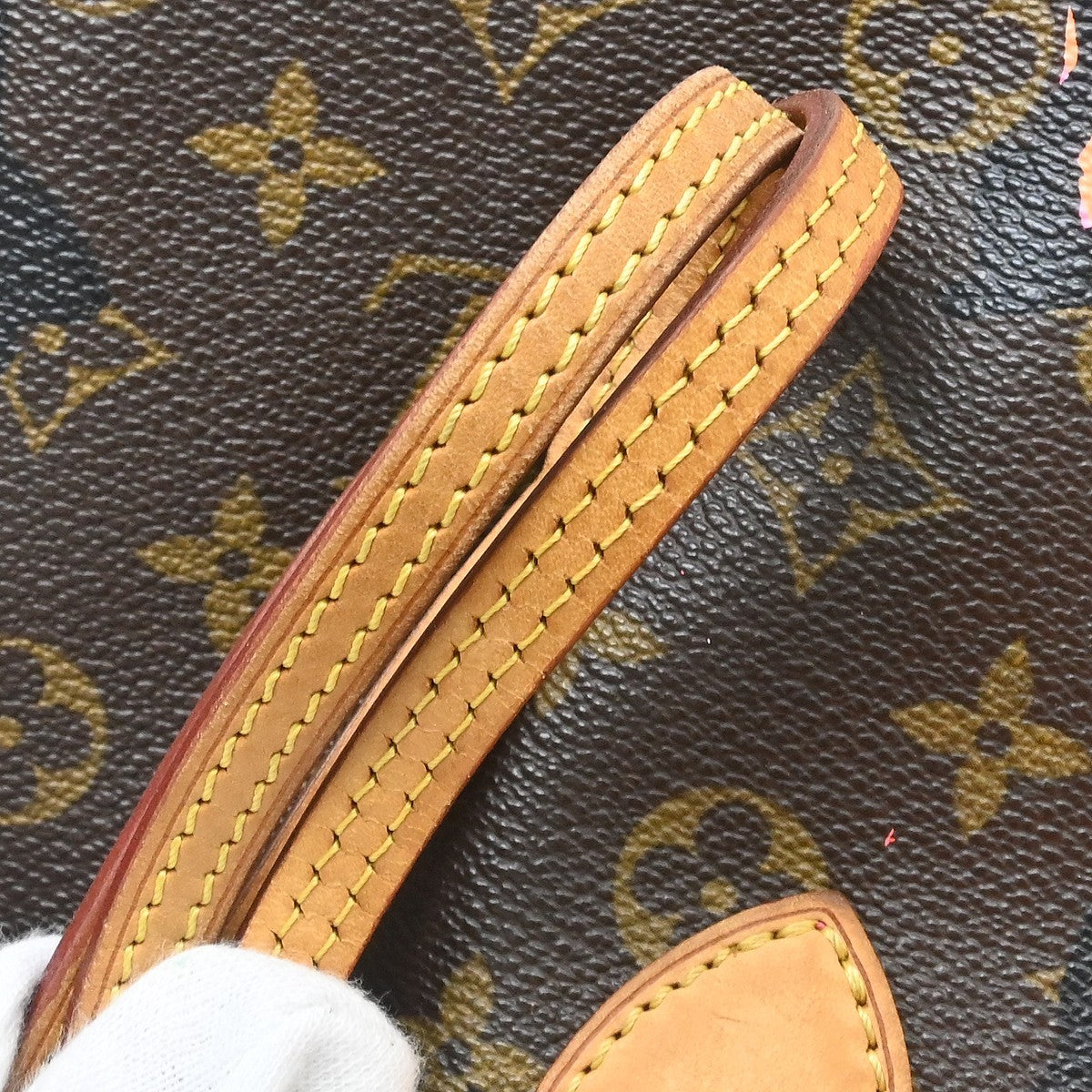 Louis Vuitton Rose Neverfull MM Shoulder Tote Bag