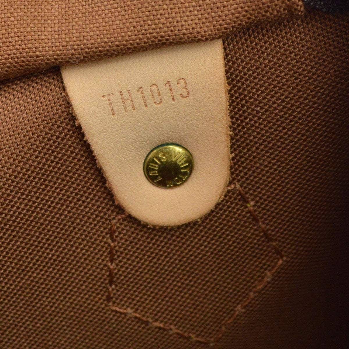 Louis Vuitton Monogram Speedy 40 Duffle Handbag
