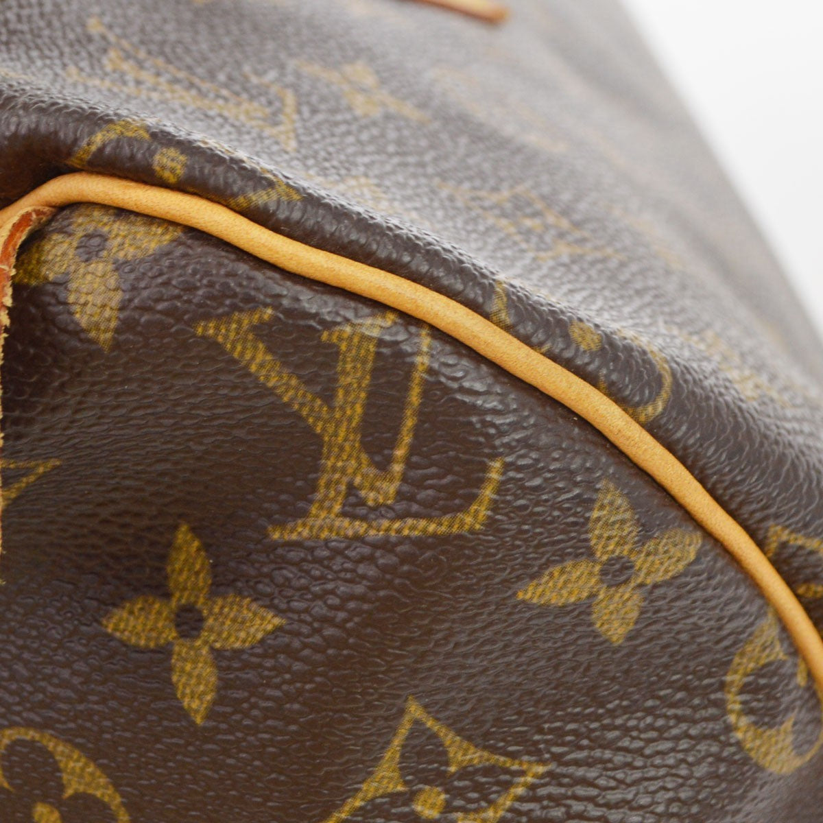 Louis Vuitton Monogram Speedy 40 Duffle Handbag