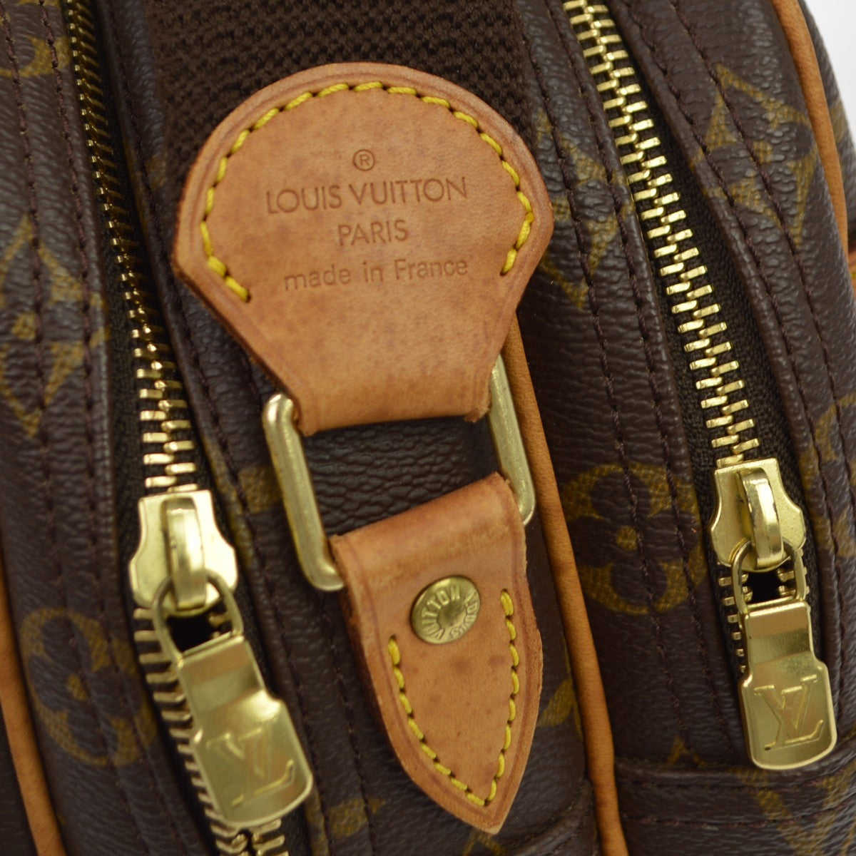 Louis Vuitton Reporter PM Shoulder Bag Monogram