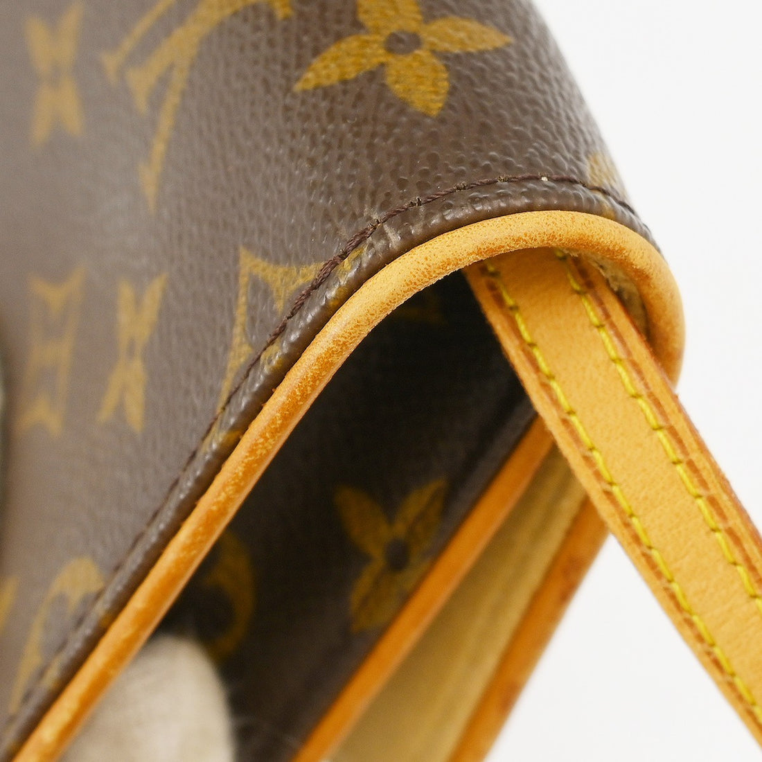 Pochette Louis Vuitton Twin GM Vintage a Tracolla in Tela Monogram — Rif. VI456
