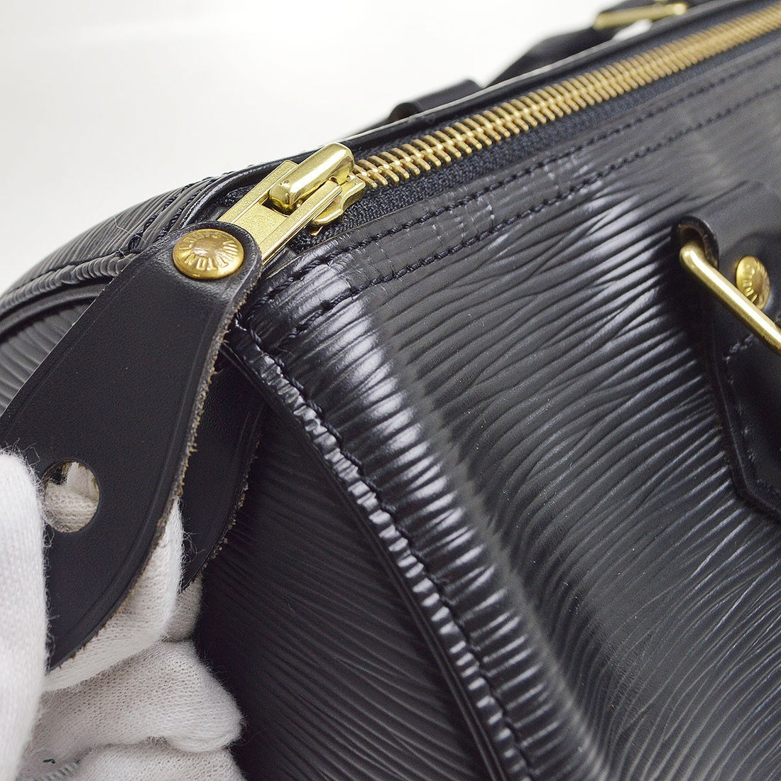 Louis Vuitton Black Speedy 25 Handbag Epi Vintage
