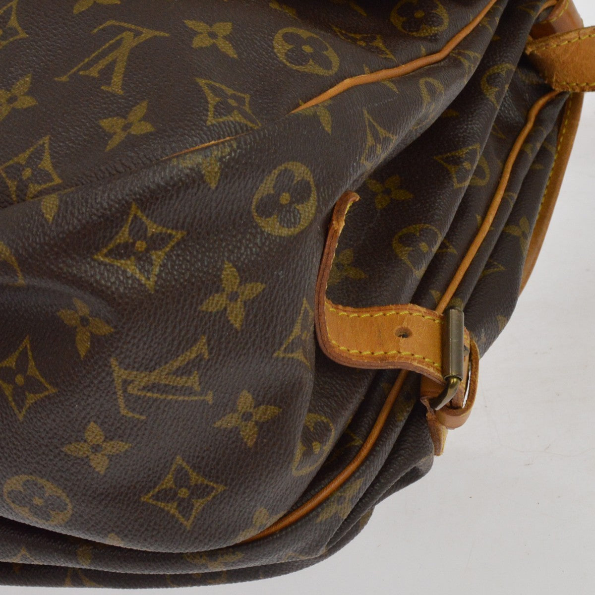 Louis Vuitton Saumur 35 Shoulder Bag Monogram Vintage · Rif. VI175