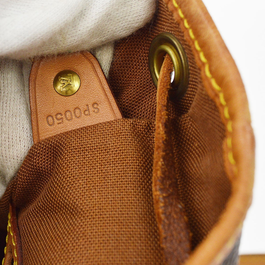Zaino Louis Vuitton Montsouris MM Vintage in Tela Monogram