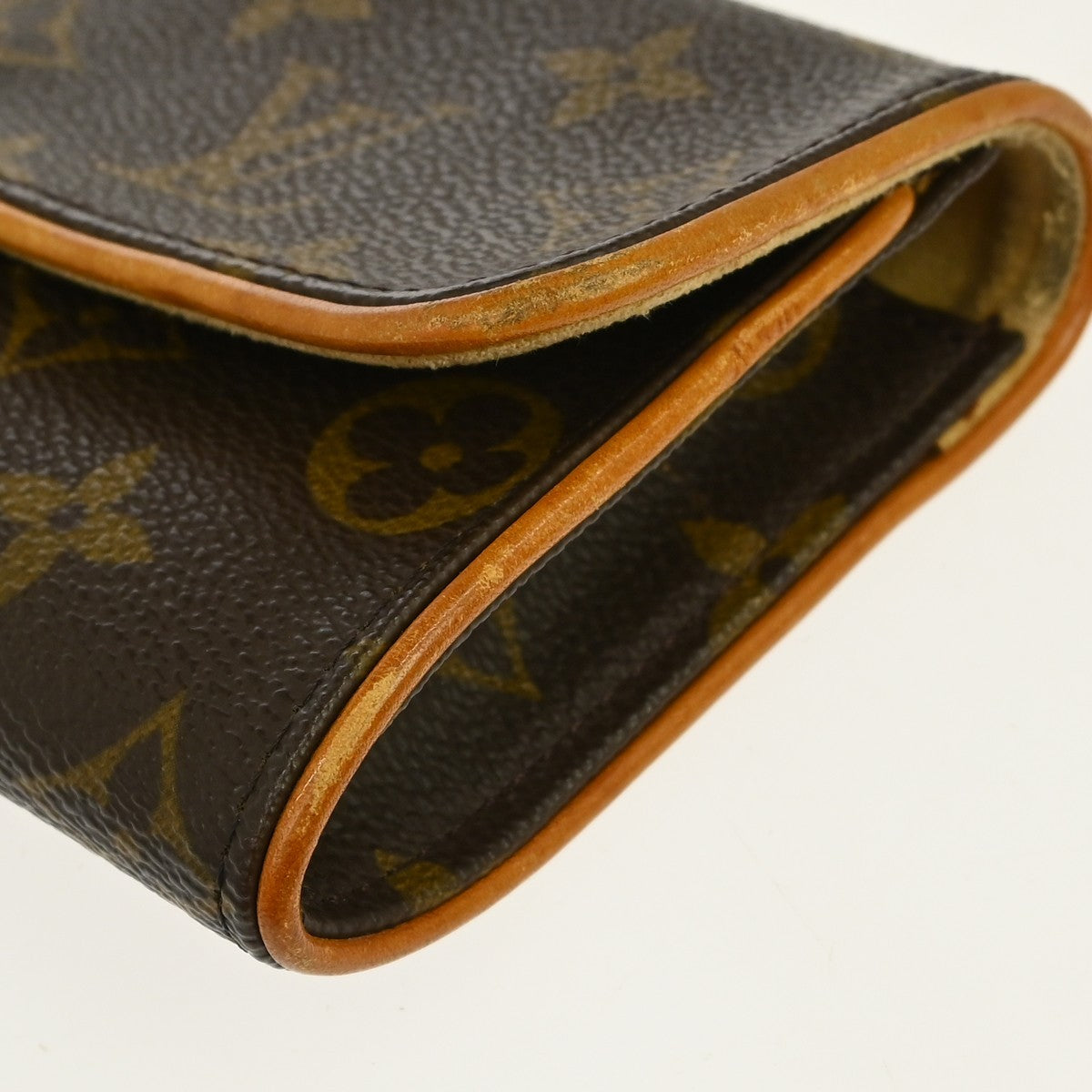Louis Vuitton Pochette Twin PM Shoulder Bag