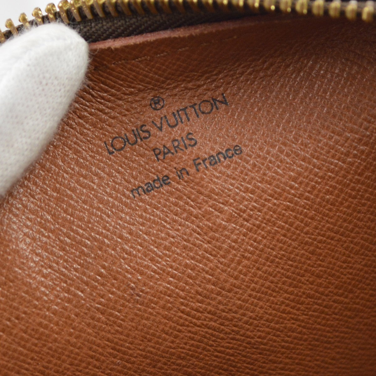 Louis Vuitton Papillon 30 Handbag Purse Monogram
