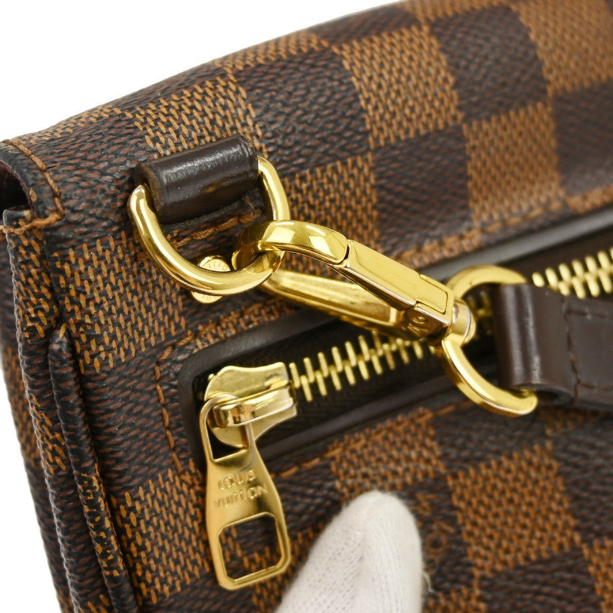 Louis Vuitton Damier Hoxton PM Shoulder Bag