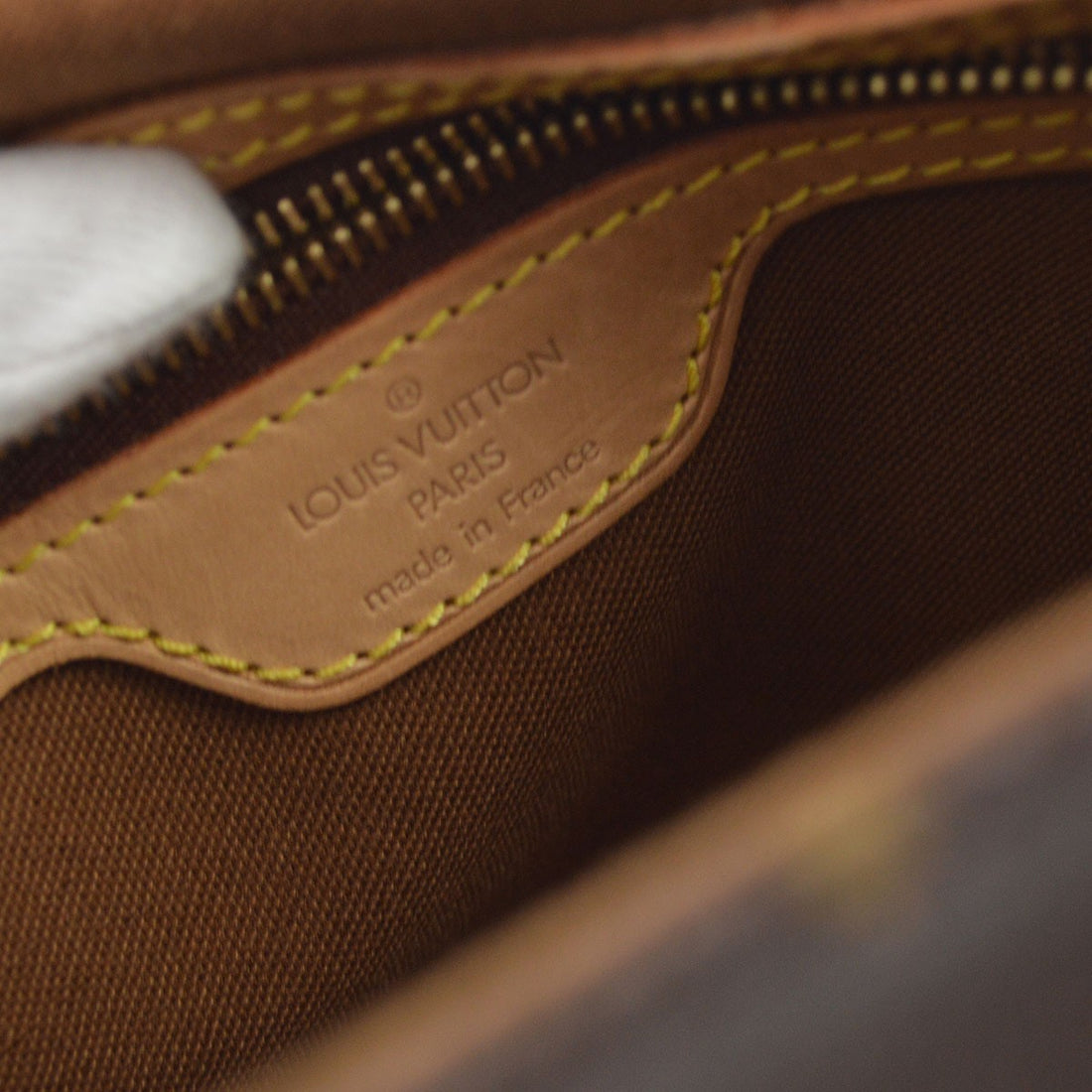 Borsa Louis Vuitton Monogram Mini Looping Handbag Vintage in Monogram Canvas, Pelle Marrone