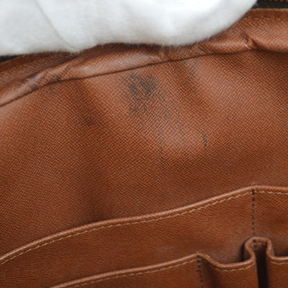 Louis Vuitton Porte Documents Voyage Handbag