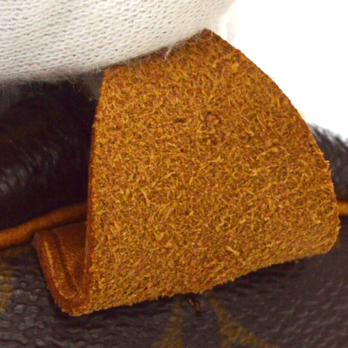 Louis Vuitton Keepall 50 Travel Handbag Monogram