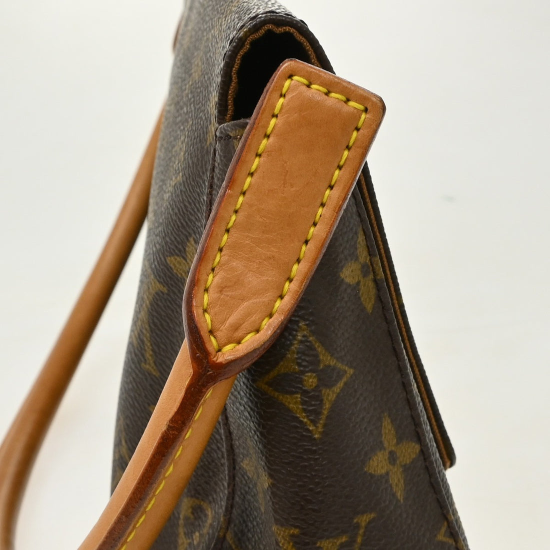 Borsa Louis Vuitton Mini Looping Vintage in Tela Monogram