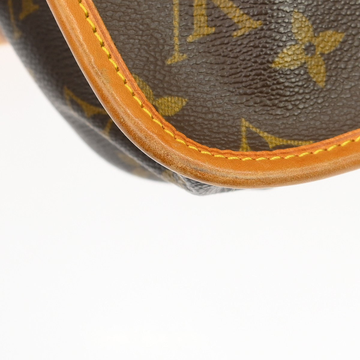 Louis Vuitton Monogram Gibeciere MM Shoulder Bag