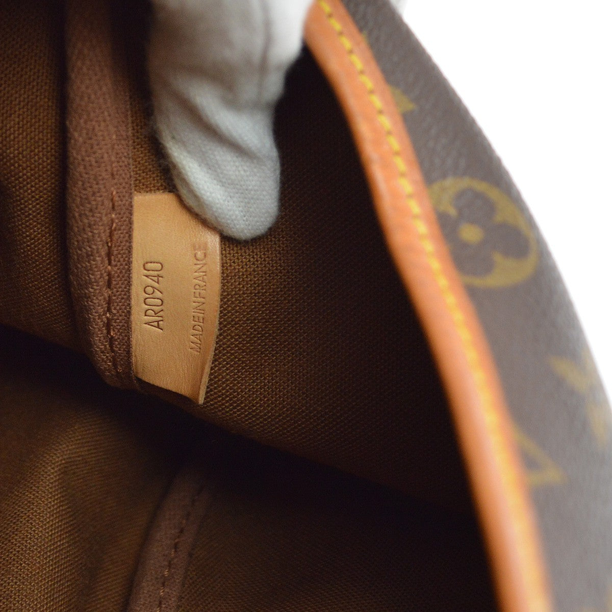 Louis Vuitton Saumur 35 Shoulder Bag Monogram