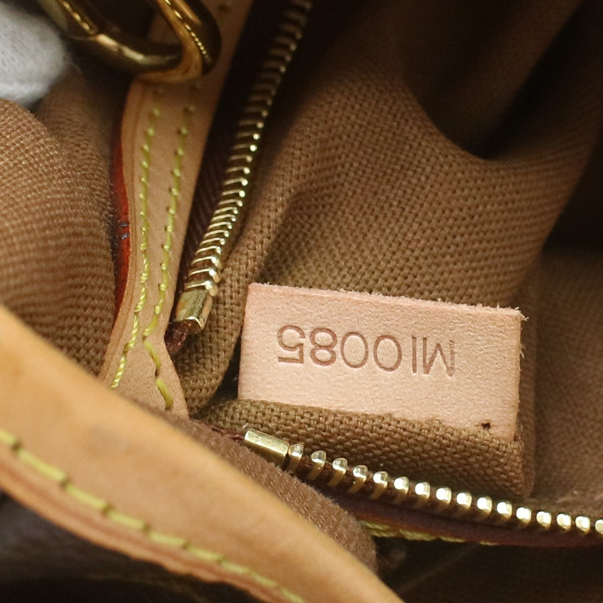 Louis Vuitton Batignolles Vertical Hand Tote Bag