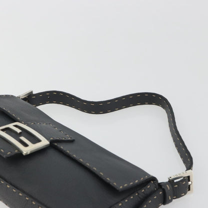 FENDI Celeria Baguette Bag Pelle Grigia Originale | Mamma Baguette Argento